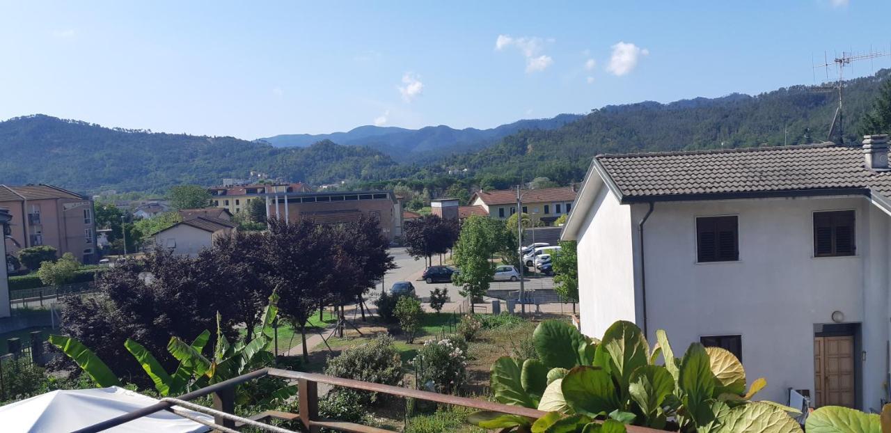 Relax Brugnato Apartment Bagian luar foto