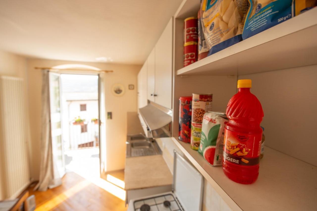 Relax Brugnato Apartment Bagian luar foto
