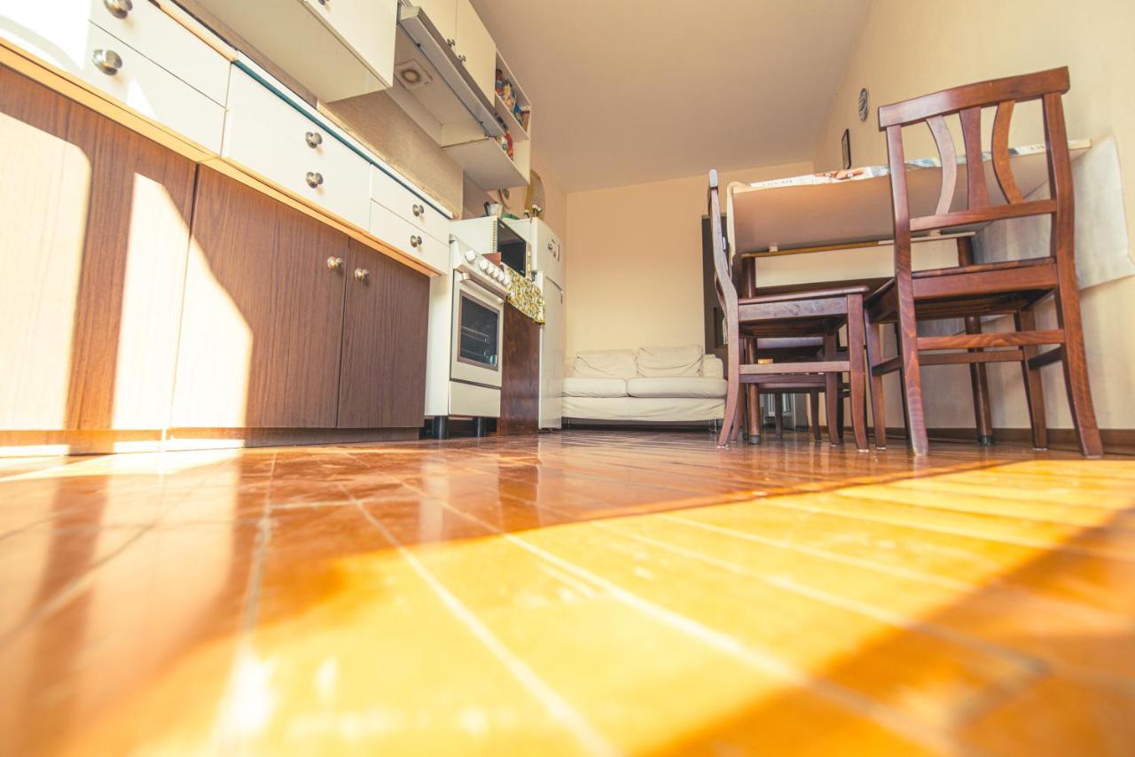 Relax Brugnato Apartment Bagian luar foto